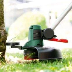 Bosch Coupe-bordure à Batterie Universalgrasscut 18V 2.5Ah -Jardinage Fournitures Soldes 1026002 1474150