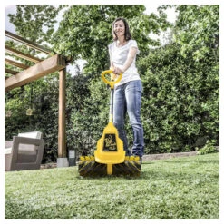 Brosseuse électrique Pour Gazon Synthétique - Garland 141 E-v19 -Jardinage Fournitures Soldes 6478cb7aa17c89.70149556